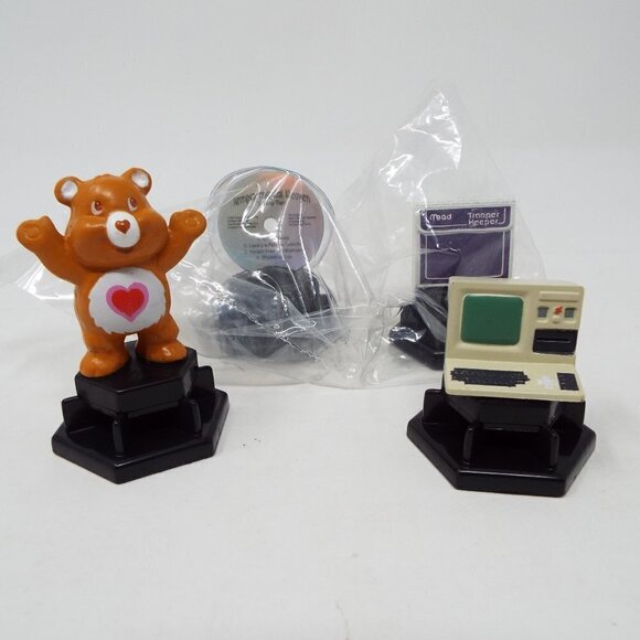 Trivial Pursuit Totally 80's Replacement Pawns Item# 158 - Picture 1 of 5